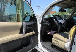 2018 Toyota 4Runner - Image 22