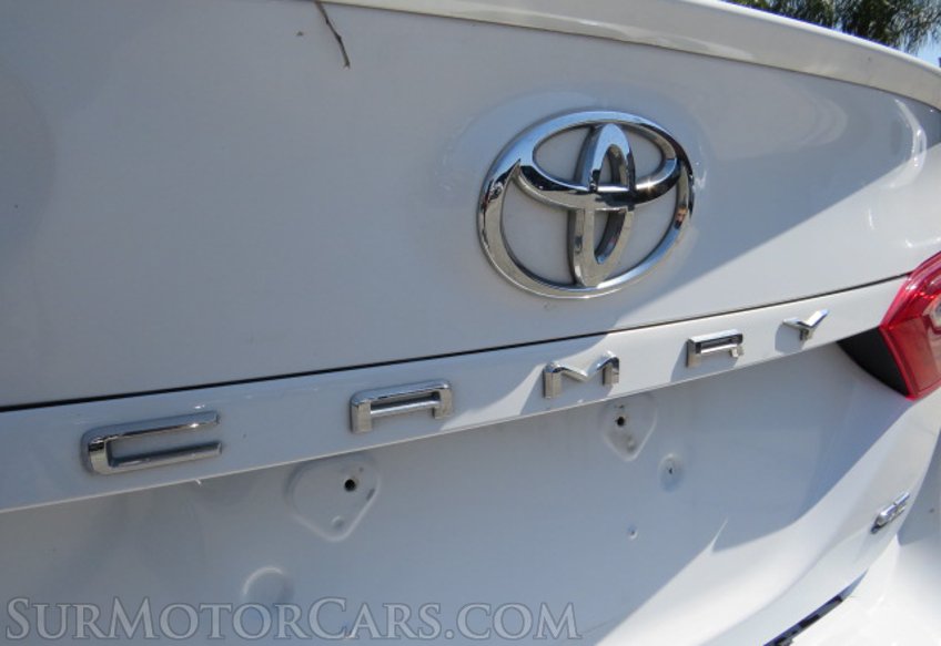 2020 Toyota Camry - Image 14