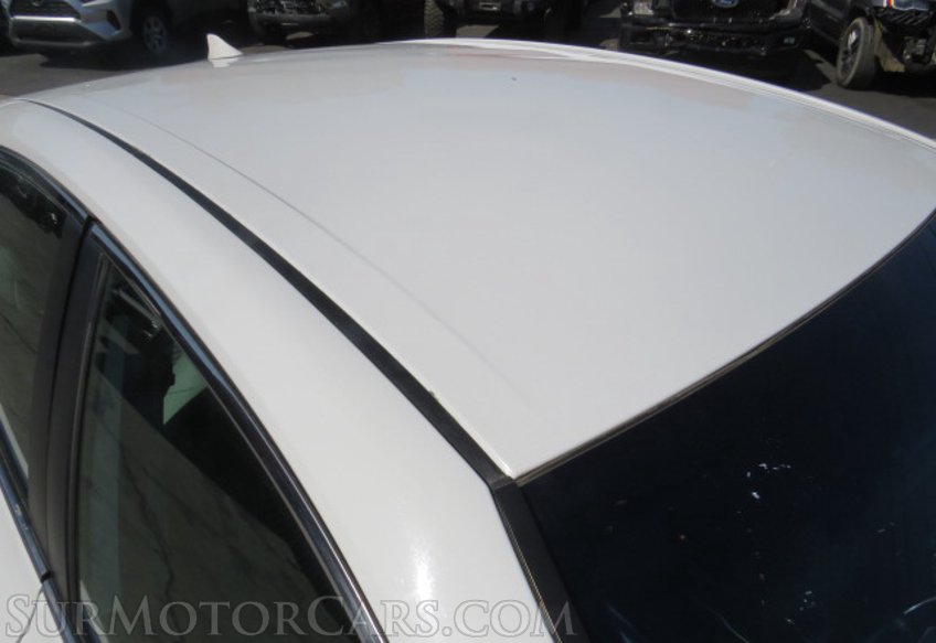 2020 Toyota Camry - Image 12