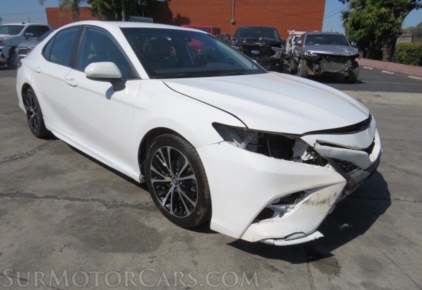 2020 Toyota Camry - Image 4