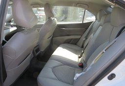 2020 Toyota Camry - Image 26