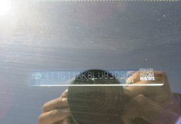 2020 Toyota Camry - Image 39