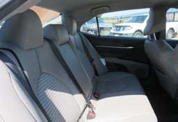 2020 Toyota Camry - Image 25