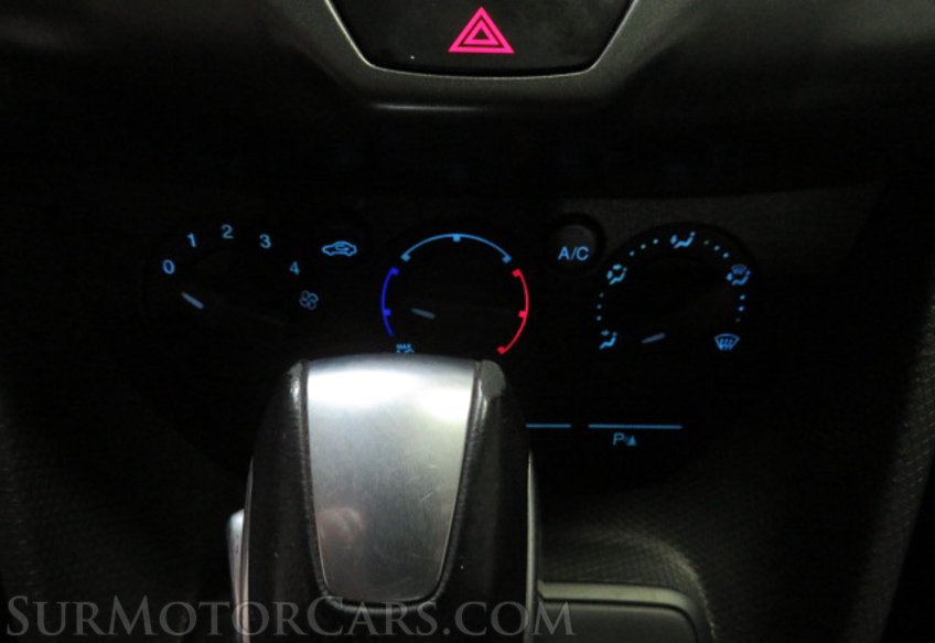 2018 Ford Transit Connect - Image 20