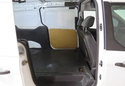 2018 Ford Transit Connect - Image 32