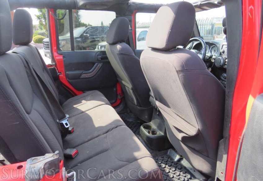 2013 Jeep Wrangler Unlimited - Image 27