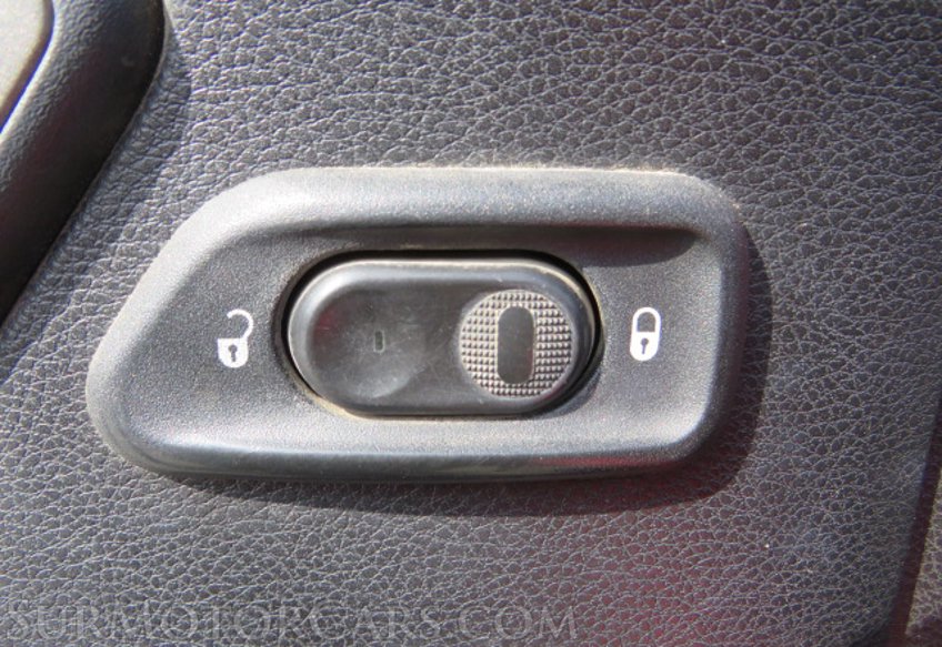 2013 Jeep Wrangler Unlimited - Image 36