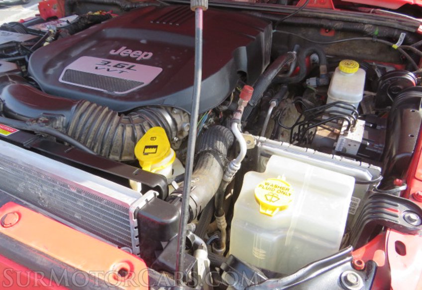 2013 Jeep Wrangler Unlimited - Image 41