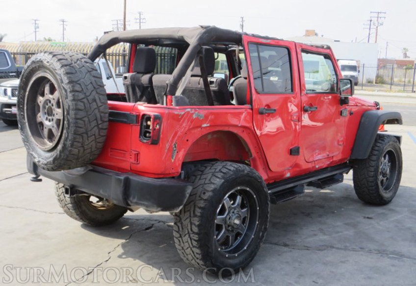 2013 Jeep Wrangler Unlimited - Image 5