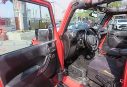 2013 Jeep Wrangler Unlimited - Image 20