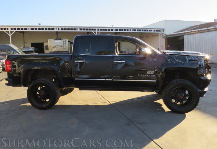 2017 Chevrolet Silverado 1500 - Image 5