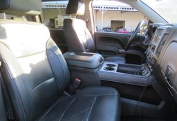 2017 Chevrolet Silverado 1500 - Image 29