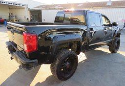 2017 Chevrolet Silverado 1500 - Image 8