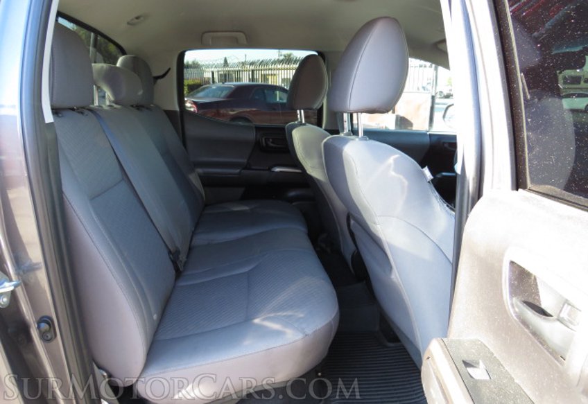 2021 Toyota Tacoma - Image 27