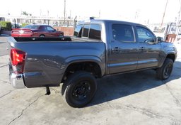 2021 Toyota Tacoma - Image 9