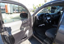 2021 Toyota Tacoma - Image 19