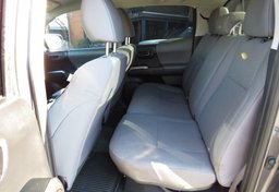 2021 Toyota Tacoma - Image 30