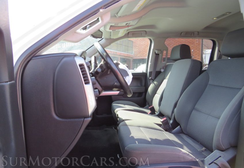 2017 Chevrolet Silverado 2500HD - Image 35