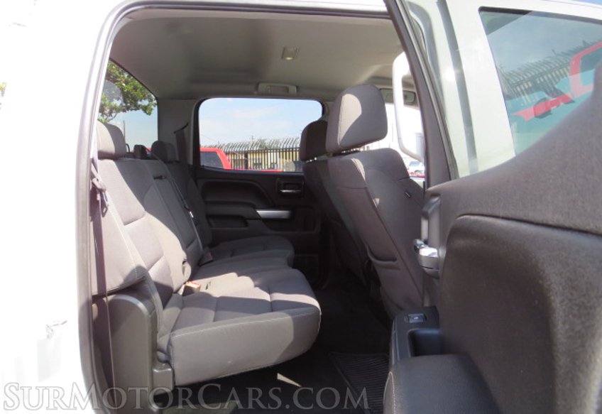2017 Chevrolet Silverado 2500HD - Image 34