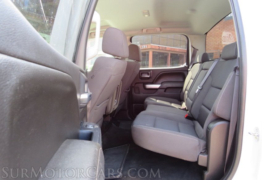 2017 Chevrolet Silverado 2500HD - Image 32