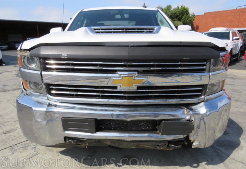 2017 Chevrolet Silverado 2500HD - Image 11