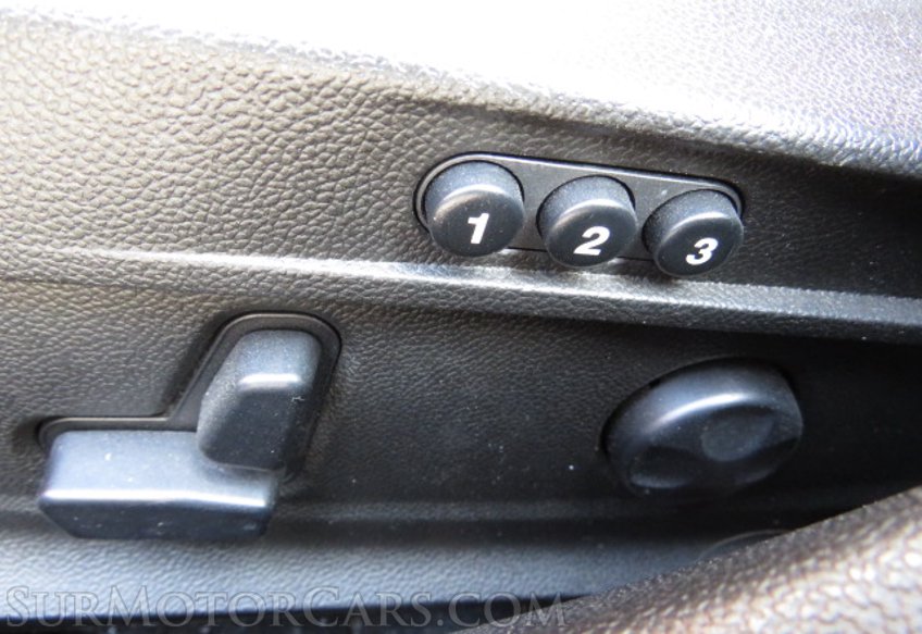 2017 Alfa Romeo Giulia - Image 42