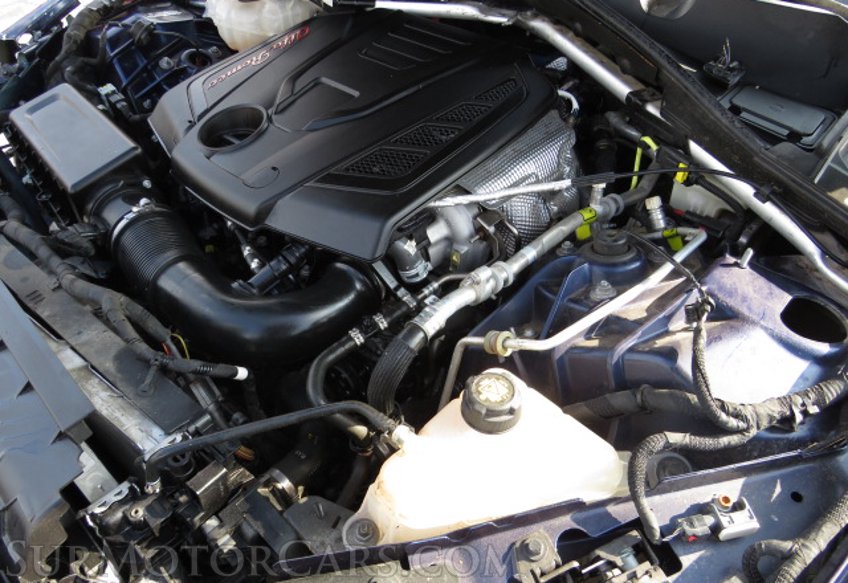 2017 Alfa Romeo Giulia - Image 46