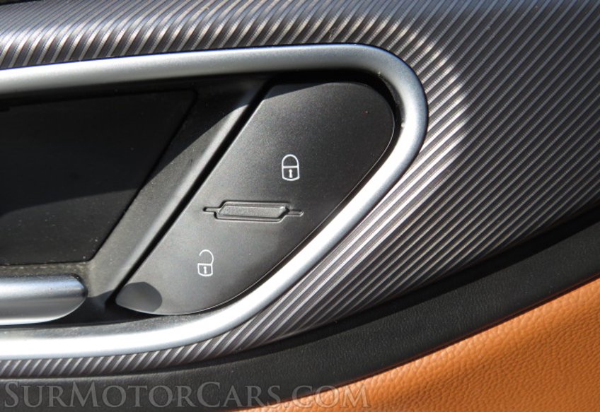 2017 Alfa Romeo Giulia - Image 39