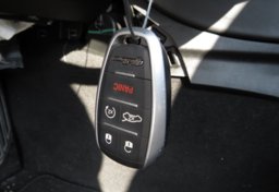 2017 Alfa Romeo Giulia - Image 43