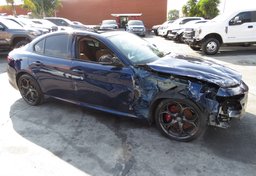 2017 Alfa Romeo Giulia - Image 6