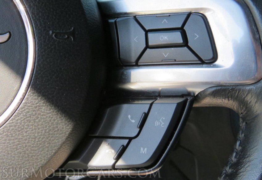 2020 Ford Mustang - Image 30