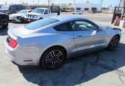 2020 Ford Mustang - Image 6