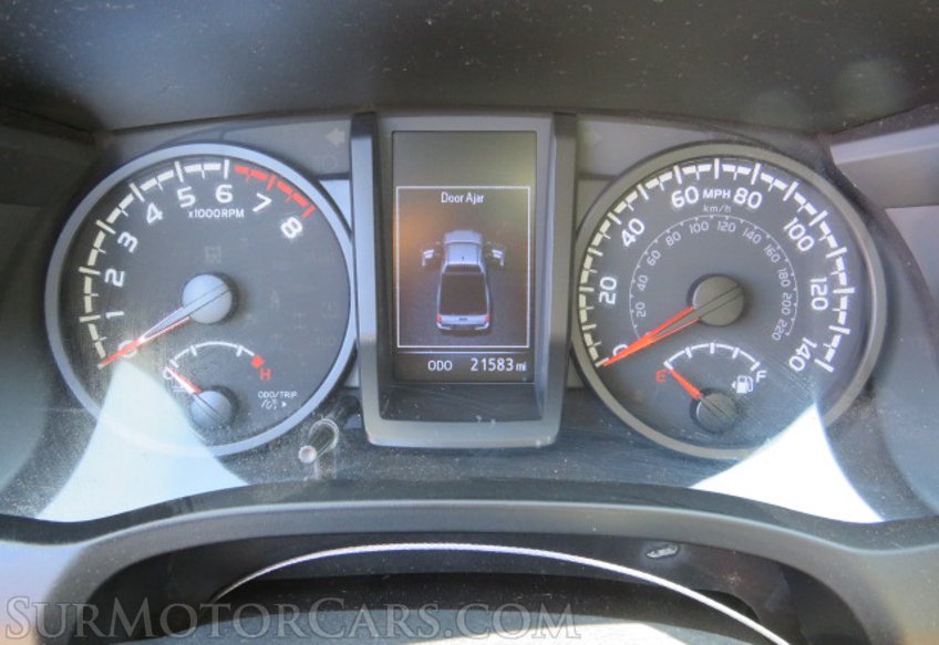 2021 Toyota Tacoma 4WD - Image 29