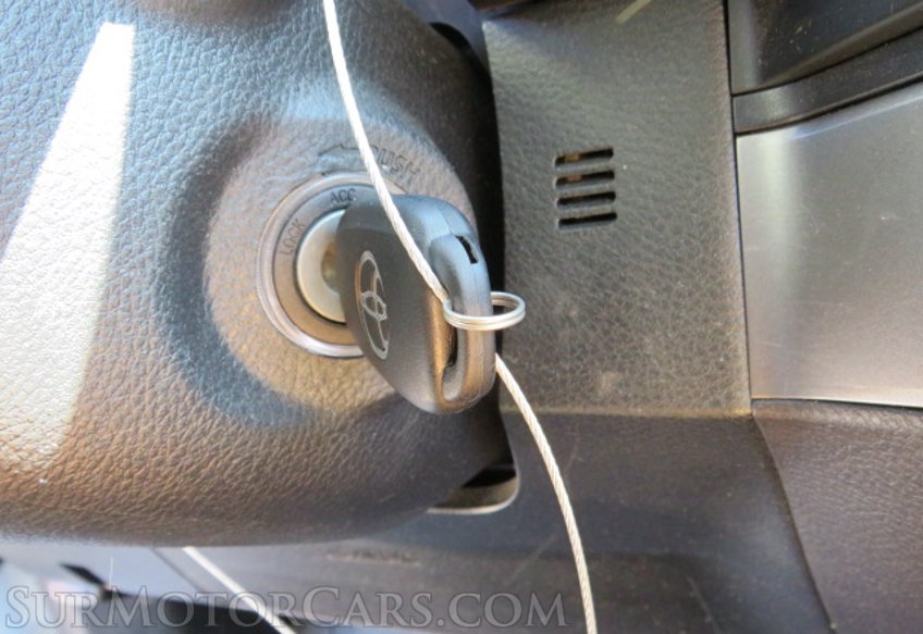 2021 Toyota Tacoma 4WD - Image 34