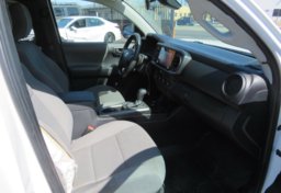 2021 Toyota Tacoma 4WD - Image 26