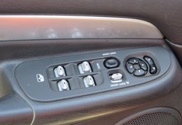 2005 Dodge Ram SRT-10 - Image 43