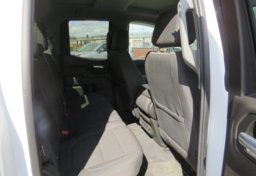 2020 Chevrolet Silverado 1500 - Image 30