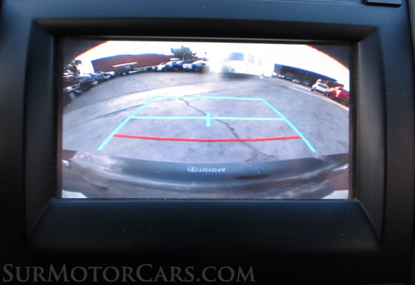 2016 Toyota Camry Hybrid - Image 37