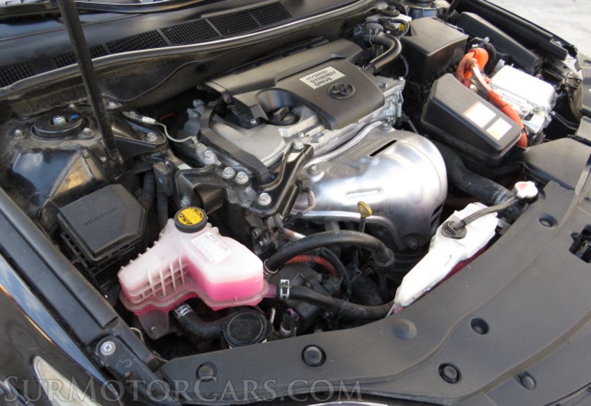 2016 Toyota Camry Hybrid - Image 51