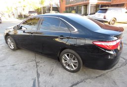 2016 Toyota Camry Hybrid - Image 6