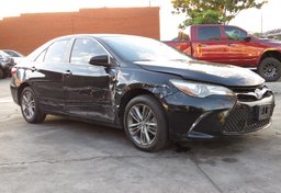 2016 Toyota Camry Hybrid - Image 3