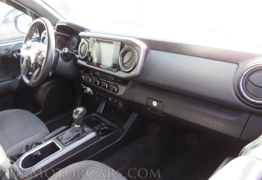2017 Toyota Tacoma - Image 27