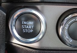 2017 Toyota Tacoma - Image 43