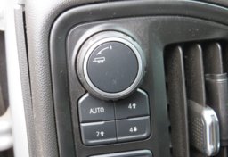 2021 Chevrolet Silverado 1500 - Image 30