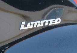 2017 Toyota 4Runner - Image 14