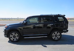 2017 Toyota 4Runner - Image 9