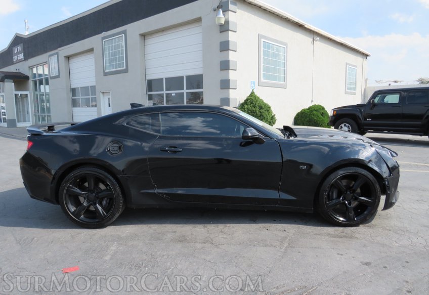 2017 Chevrolet Camaro - Image 9