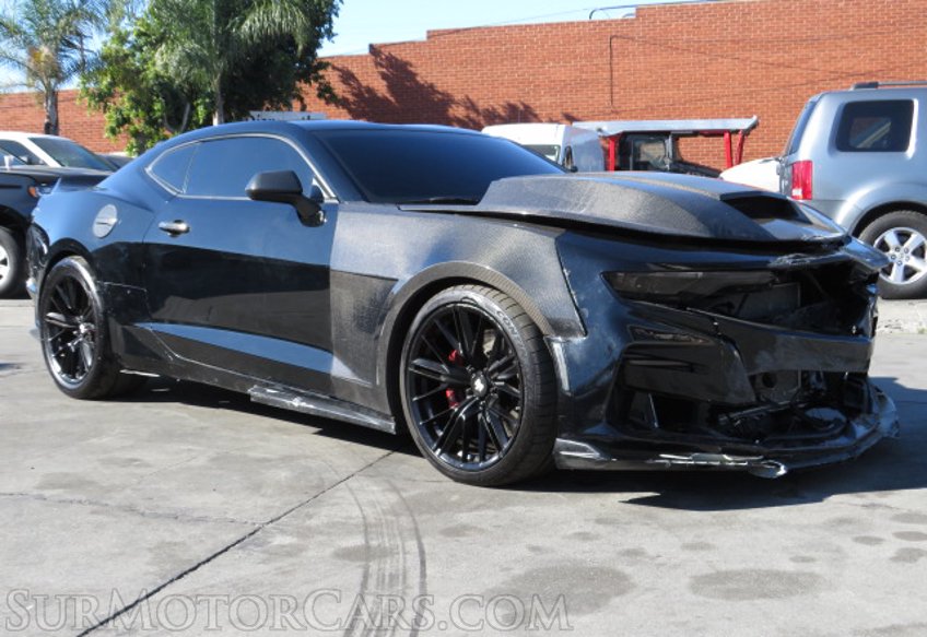 2020 Chevrolet Camaro - Image 4