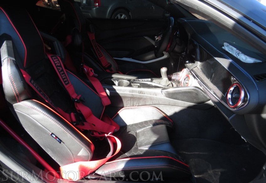 2020 Chevrolet Camaro - Image 23