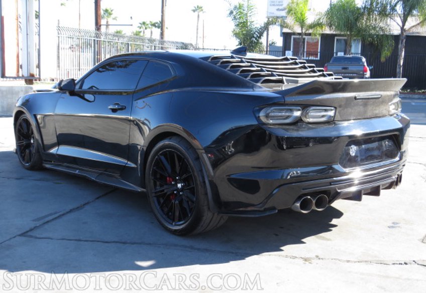 2020 Chevrolet Camaro - Image 7